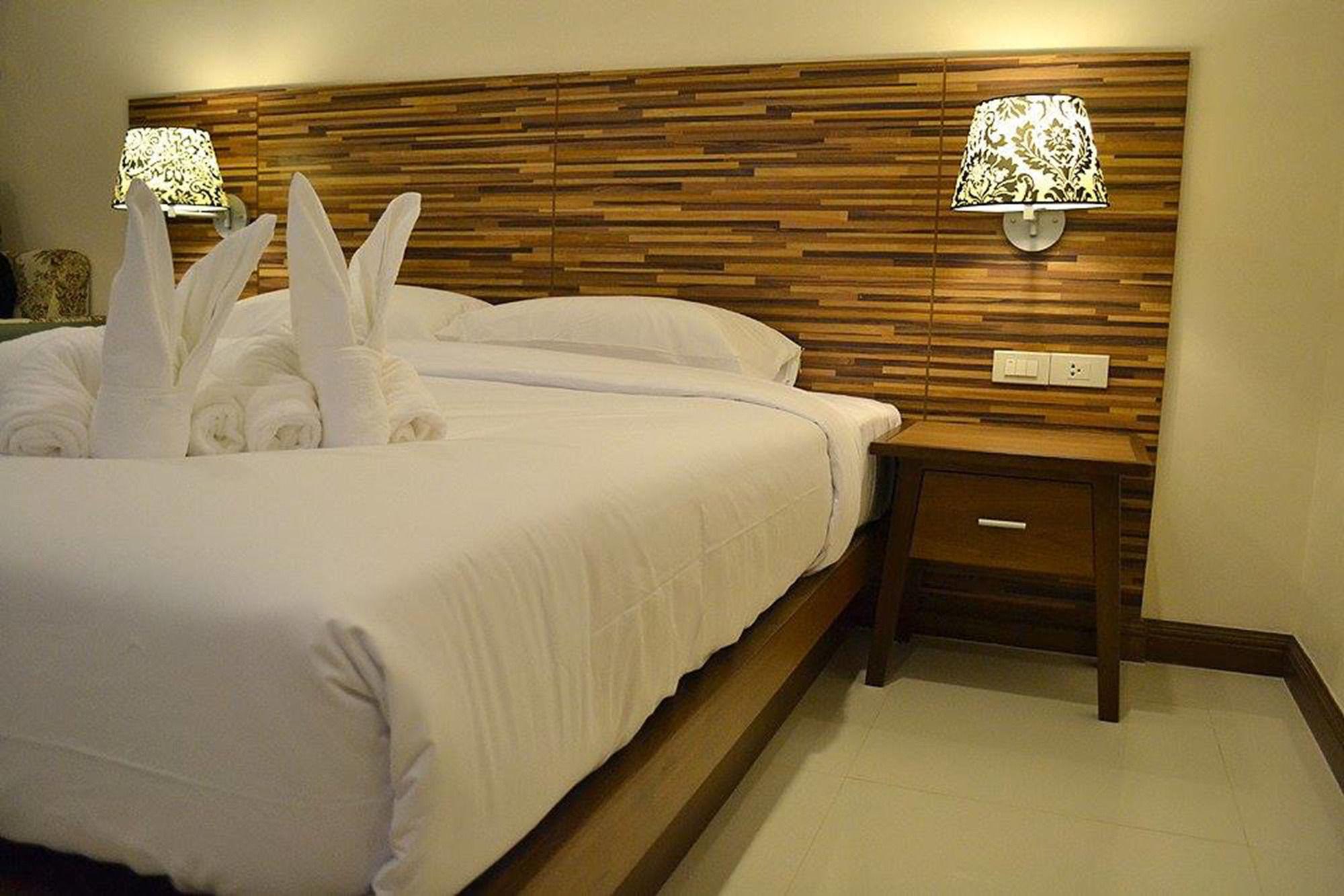 D Xpress Pattaya Hotel Exterior photo